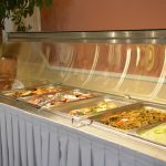 Харчування у таборі в Греції