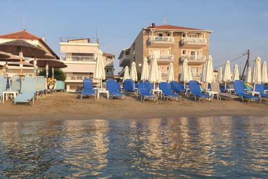 Табір в Греції